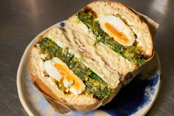 Chackchouk : Quand la Méditerranée s’invite dans une Miche Signature à Toulon